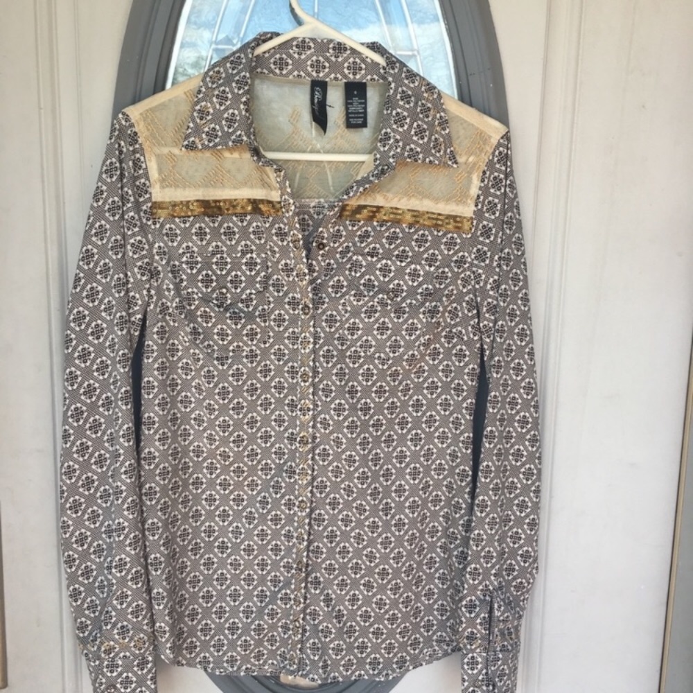 Button down western style bke boutique small shirt